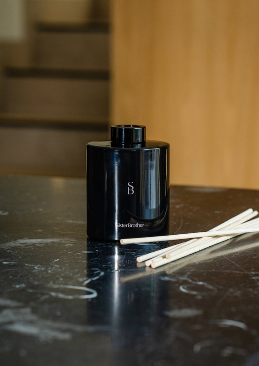 Saffron noir reed diffuser 500ml