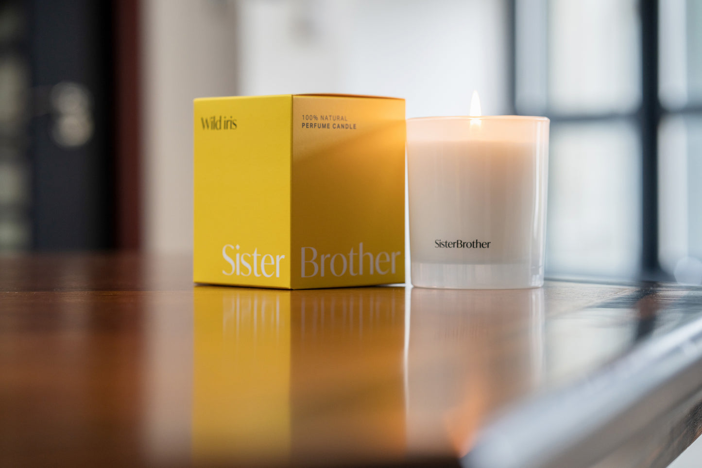 Wild iris perfume candle