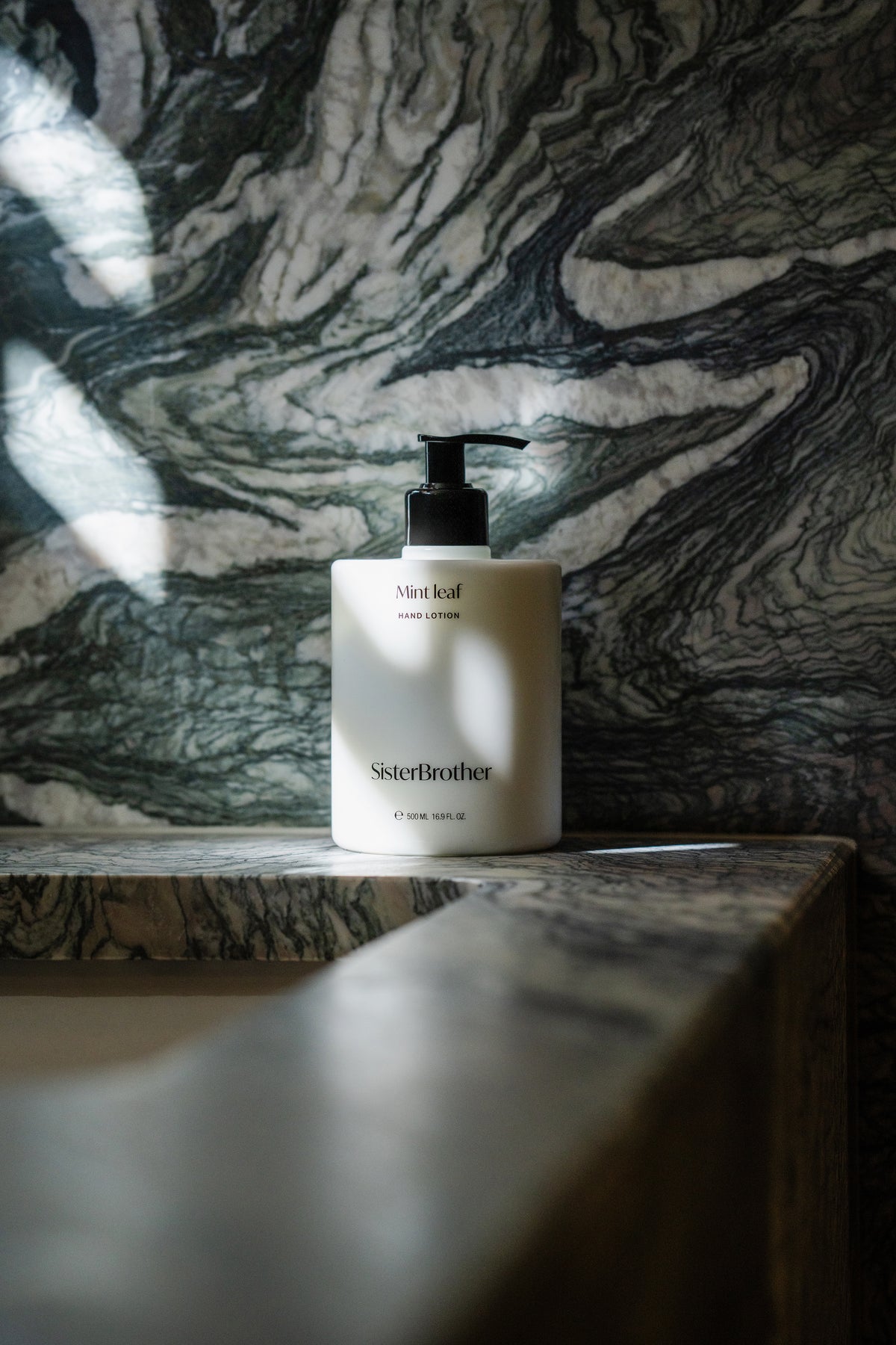Mint leaf hand lotion