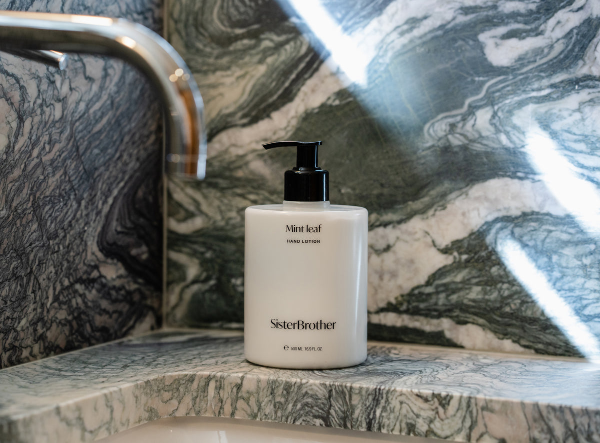 Mint leaf hand lotion