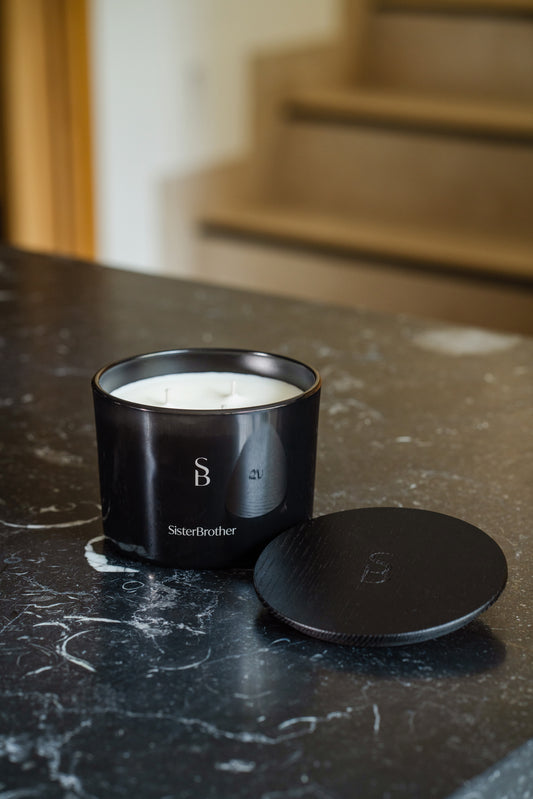 Saffron noir candle 350g