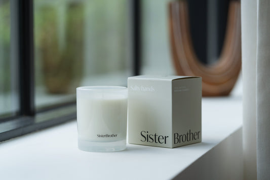 Salty hands perfume candle
