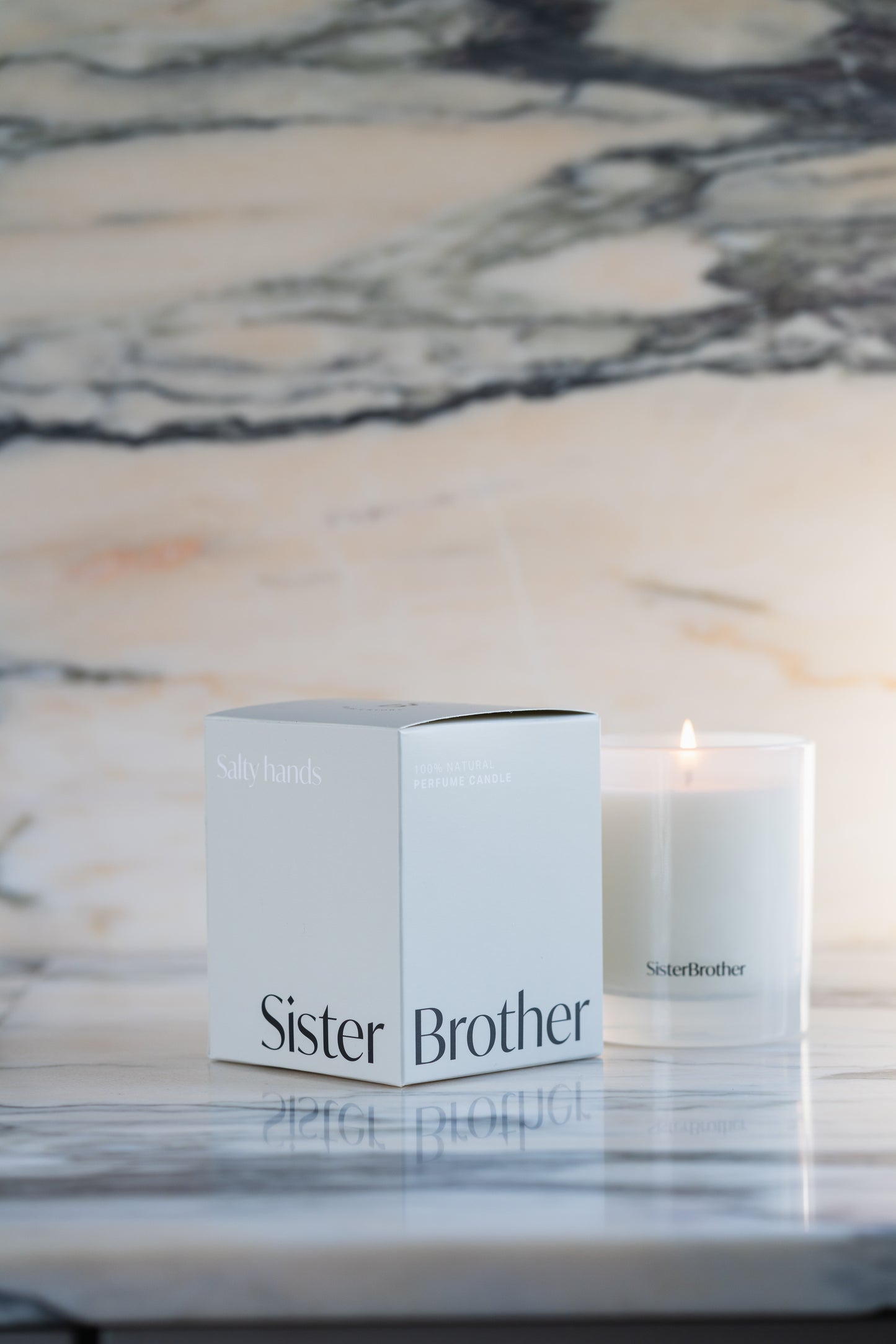 Salty hands perfume candle