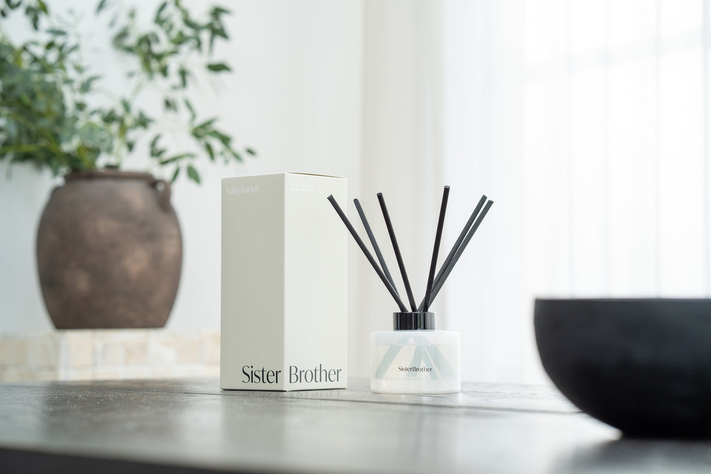 Salty hands reed diffuser